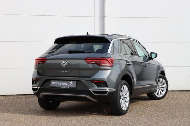 Volkswagen T-Roc 1.5 TSI Sport 150pk | Camera | Adaptive