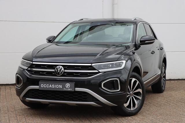 Volkswagen T-Roc 1.5 TSI Style 150pk DSG7 | Carplay | Stoelverwarming | Sensoren | IQ. Drive | Navi