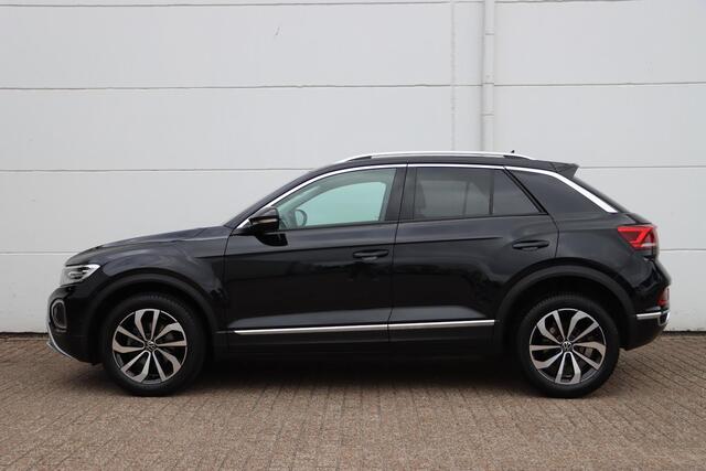 Volkswagen T-Roc 1.5 TSI Style 150pk DSG7 | Carplay | Stoelverwarming | Sensoren | IQ. Drive | Navi