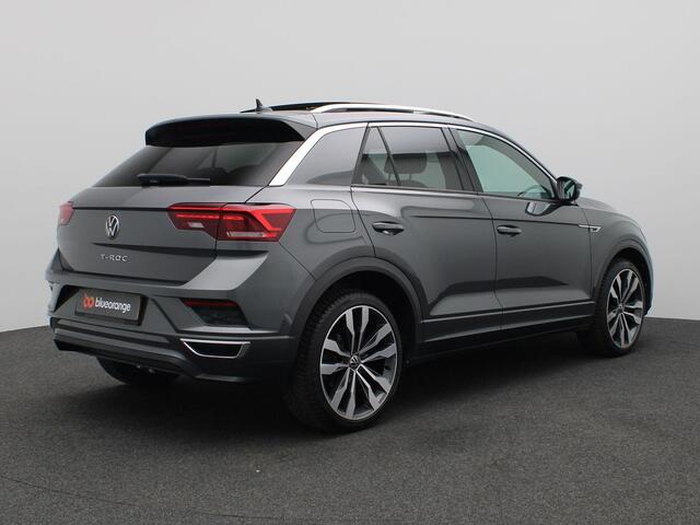 Volkswagen T-Roc 1.5 TSI Sport Business R 150PK DSG Panoramadak, Trekhaak, Keyless, Side Assist, Stoelverwarming, 19" LM Velgen, Elektr. Achterklep, Achteruitrijcamera