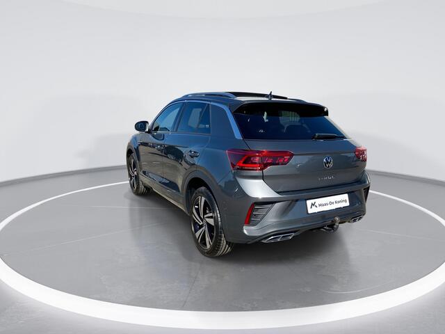 Volkswagen T-Roc 1.5TSI/150PK R-Line DSG · Panoramadak · Navigatie · Trekhaak · Apple/Android Car Play · Stoelverwarming ·