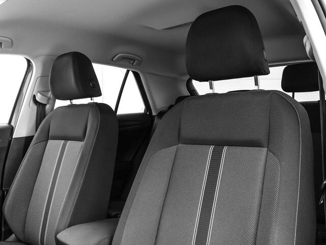 Volkswagen T-Roc 1.0 TSI 110pk Style · Camera · ACC · Apple/Android Car Play · Navigatie · Verkeersbord Detectie · Elek. Inklapbare Spiegels ·