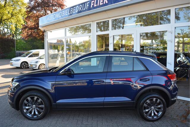 Volkswagen T-Roc 1.5 TSI Style Plus | Adaptive | Afn. Trekhaak | Clima | Led | Orig. NL |