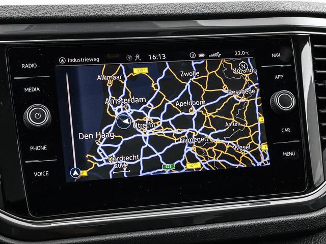 Volkswagen T-Roc 1.5 TSI 150pk DSG Sport · Panoramadak · Camera · Apple/Android Car Play · Navigatie · Elek. Achterklep · Dodehoek Detectie · 18'' Inch ·