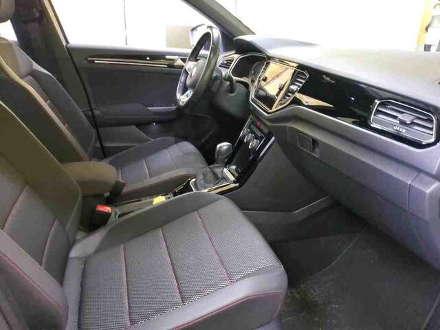 Volkswagen T-Roc 1.5 TSI 150pk Automaat Sport Black Style / Panoramadak / Adaptive Cruise / Elektrische achterklep