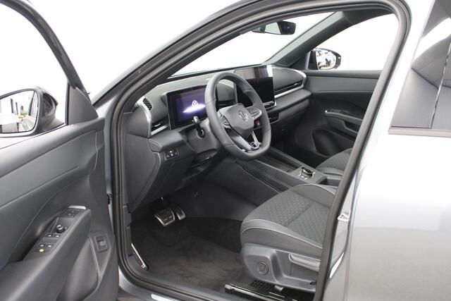 Volkswagen T-Roc 1.5 eTsi R-Line First Edition