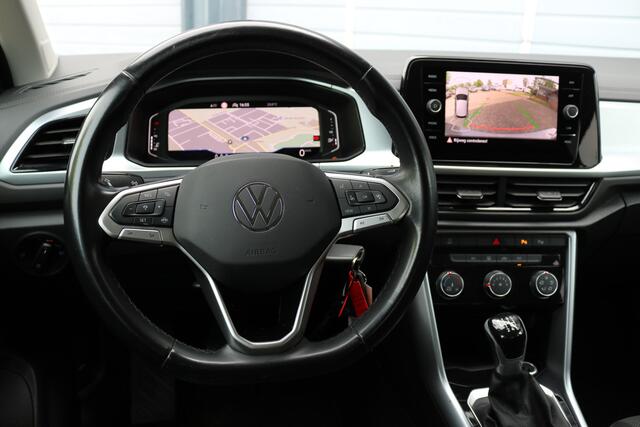 Volkswagen T-Roc 1.0 TSI Life Virtual cockpit Navi Camera Led Privacy glass Bj:2022