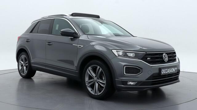 Volkswagen T-Roc 1.5 TSI 150pk Sport Business R / Trekhaak / Panoramadak / Navigatie / Camera