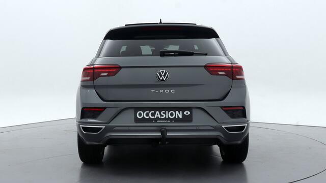 Volkswagen T-Roc 1.5 TSI 150pk Sport Business R / Trekhaak / Panoramadak / Navigatie / Camera