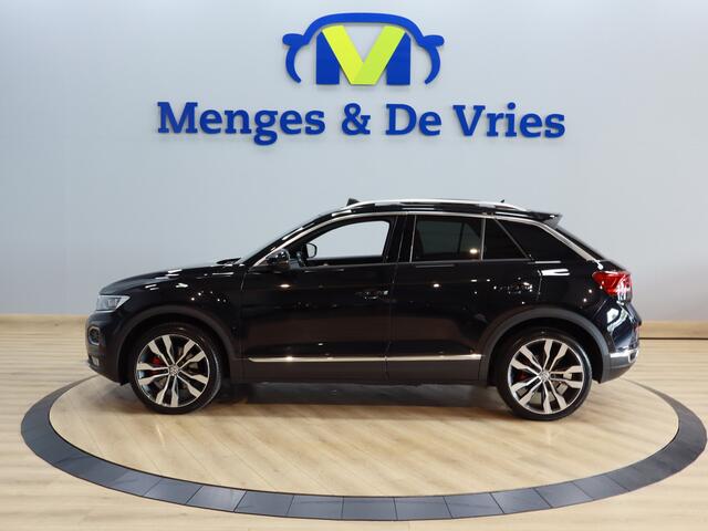 Volkswagen T-Roc 2.0 TSI 4Motion Sport Airco ECC | LED | Panorama | Leer | Virtual | Adaptive Cruise | 19" velgen | Trekhaak | Apple Carplay Android auto | Isofix | NAP |
