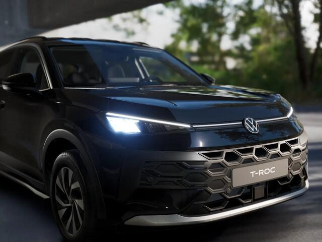 Volkswagen T-Roc Limited Edition 1.5 eTSI 85 kW / 116 PK SUV 7 vers / Getinte ramen / Carplay / 16 Inch