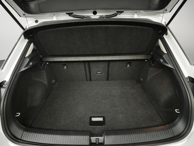 Volkswagen T-Roc 1.5 TSI Life | Camera | Navigatie | Adaptieve cruise | AppleCarplay | Digital Cockpit |