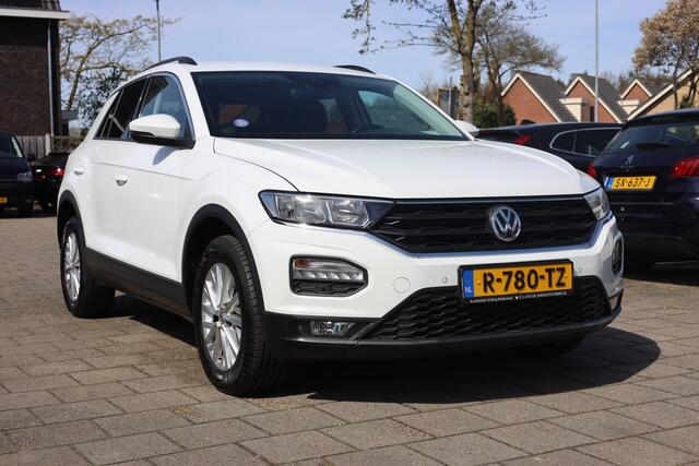 Volkswagen T-Roc 1.0 TSI STYLE | CLIMA | CRUISE | TREKHAAK | RIJKLAAR