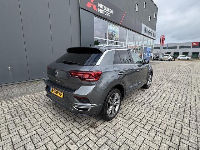Volkswagen T-Roc 1.5 TSI Sport Business R | Pano | Navigatie | Carplay | Leer |
