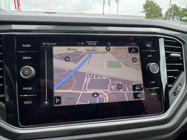 Volkswagen T-Roc 1.5 TSI Sport Business R | Pano | Navigatie | Carplay | Leer |