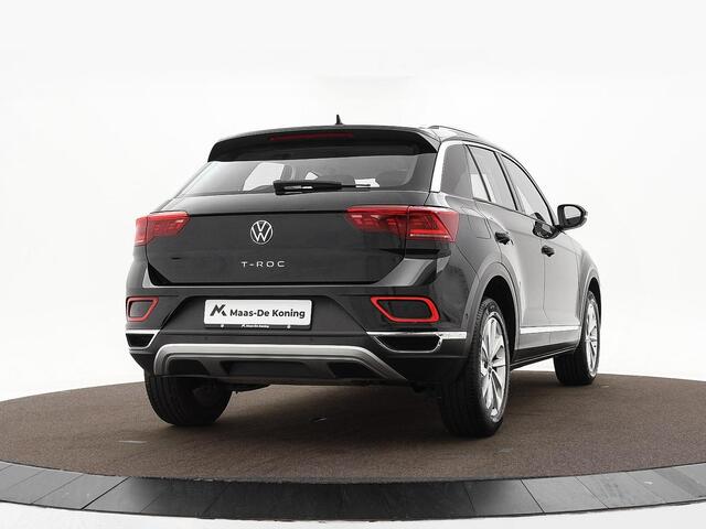Volkswagen T-Roc 1.5 TSI 150pk DSG Style · Camera · Dodehoeksensor · Apple/Android Car Play · Navigatie · Stuur & Stoelverwarming · 17'' Inch ·