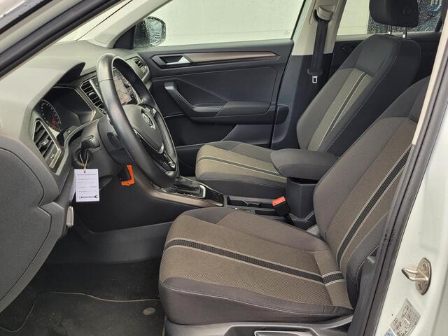 Volkswagen T-Roc 1.5 TSI Sport | Automaat | Trekhaak | Stoelverwarming | Navigatie | Camera