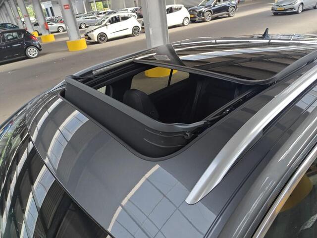 Volkswagen T-Roc 1.5 TSI Sport Business R 19"/Panoramadak/Trekhaak/Dodehoek/Camera/Adaptieve cruise/Apple Carplay & Android Auto/Camera/PDC v+a