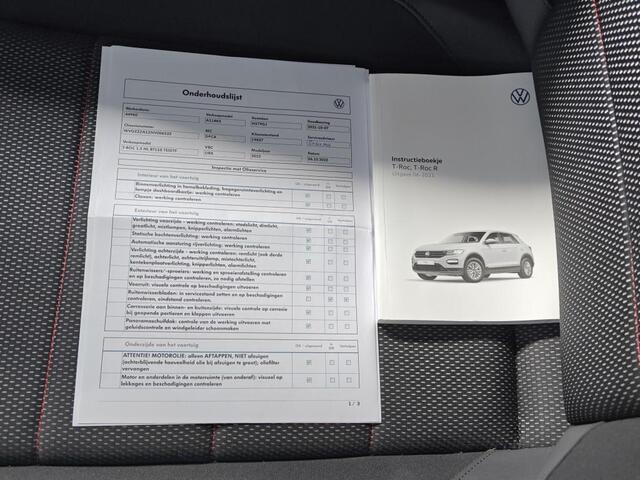 Volkswagen T-Roc 1.5 TSI Sport Business R 19"/Panoramadak/Trekhaak/Dodehoek/Camera/Adaptieve cruise/Apple Carplay & Android Auto/Camera/PDC v+a