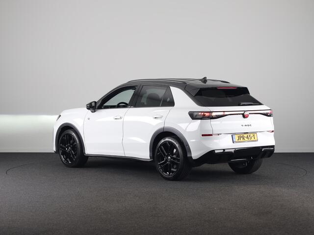 Volkswagen T-Roc 1.5 eTsi Style First Edition | 360 Camera | Black Style | Head-Up display | Led Matrix |