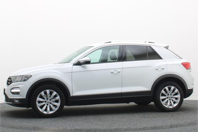 Volkswagen T-Roc 1.5 TSI Style Camera, ACC, Trekhaak, Apple Carplay, Climate, Lane Assist, PDC