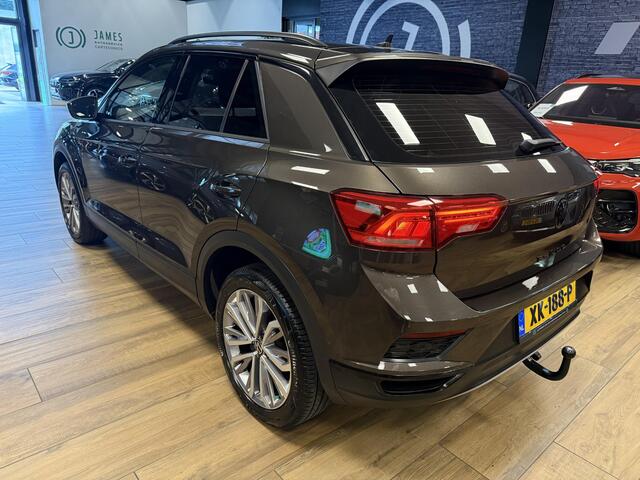 Volkswagen T-Roc 1.5 TSI Style |Navi|Carplay|Trekhaak|stoel en stuurverwarming|PrivacyGlass|