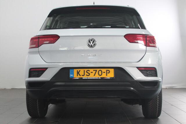 Volkswagen T-Roc 1.0 TSI Style - PDC / Stoelverw. / Rijstrooksens.
