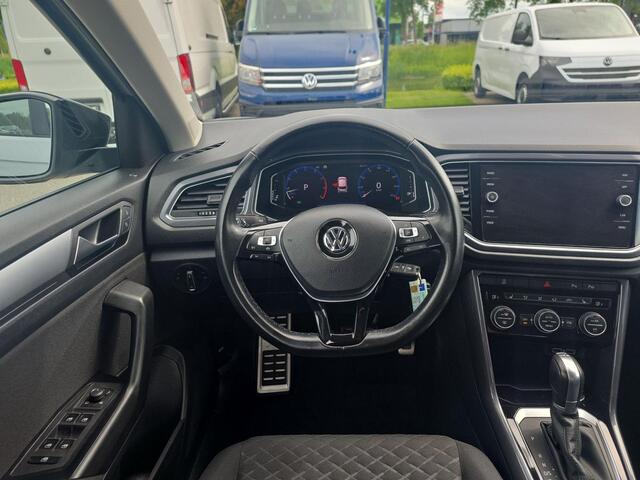 Volkswagen T-Roc 1.5 TSI Sport | 150Pk | Automaat | IQ Light | Trekhaak | 19Inch |