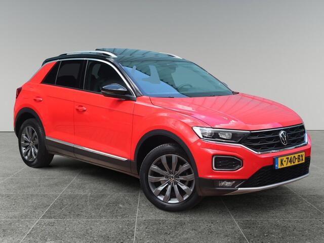 Volkswagen T-Roc 1.5 TSI 150PK AUTOMAAT Sport | NAVI | PANO-DAK | TREKHAAK | CAMERA | CLIMA | ELEK. ACHTERKLEP |