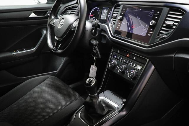 Volkswagen T-Roc 1.0 TSI Sport | WINTER PACK | STOELVERWARMING | CLIMA | NAVIGATIE