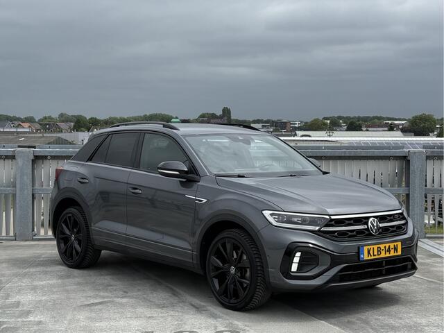 Volkswagen T-Roc 1.5 TSI R-Line | Black Style | IQ | Beats | Trekhaak | 19" inch