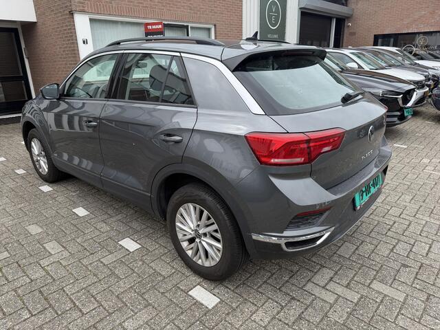 Volkswagen T-Roc 1.5 TSI Style | Camera | Keyless |