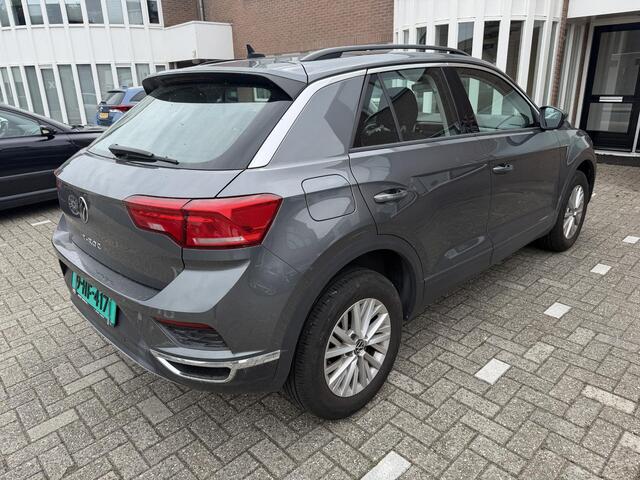 Volkswagen T-Roc 1.5 TSI Style | Camera | Keyless |