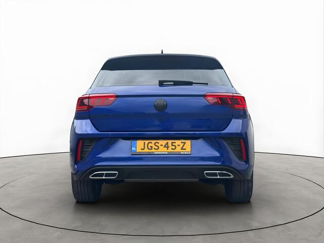 Volkswagen T-Roc 1.5 TSI 150PK R-Line Pano Dode-Hoek IQ Lights