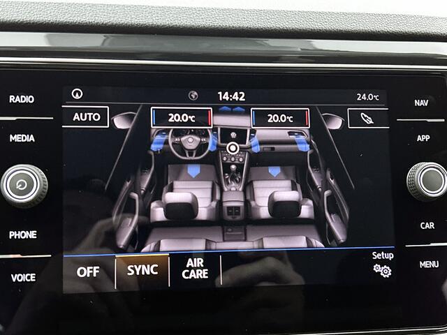 Volkswagen T-Roc 1.5 TSI Sport | 18" LMV | All-Season banden | Elektrische Achterklep | BTW-Voertuig |