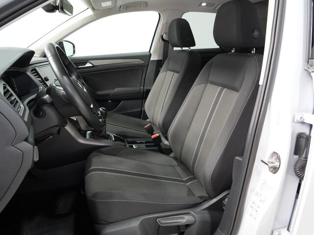 Volkswagen T-Roc 1.0 TSI Style Business Navigatie Camera 237