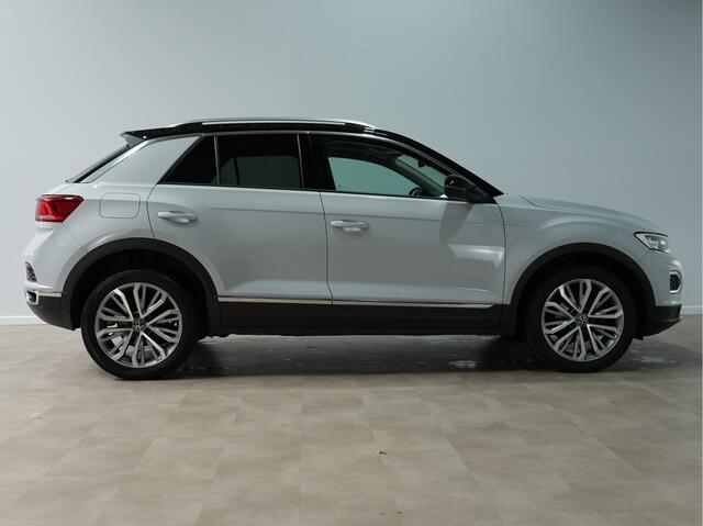Volkswagen T-Roc 1.0 TSI Style Business Navigatie Camera 237