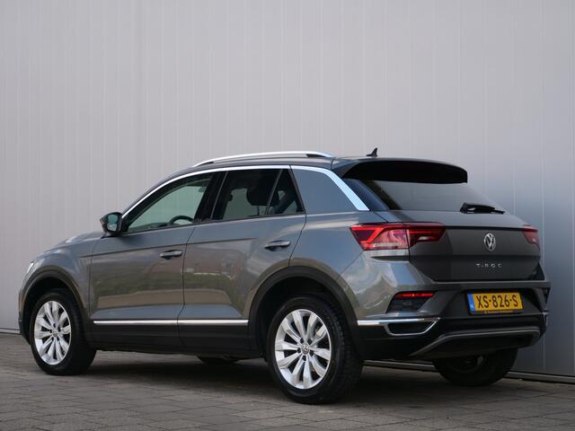 Volkswagen T-Roc 1.5 TSI Sport 150 Pk Automaat Navi / DAB / Leer / Apple Carplay