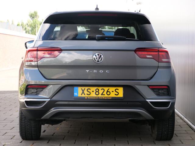 Volkswagen T-Roc 1.5 TSI Sport 150 Pk Automaat Navi / DAB / Leer / Apple Carplay
