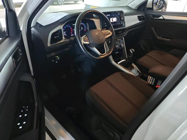 Volkswagen T-Roc 1.0 TSI 110pk Life 75 Edition / Virtual cockpit / App. Connect / Achteruitrij camera / 16'' LMV