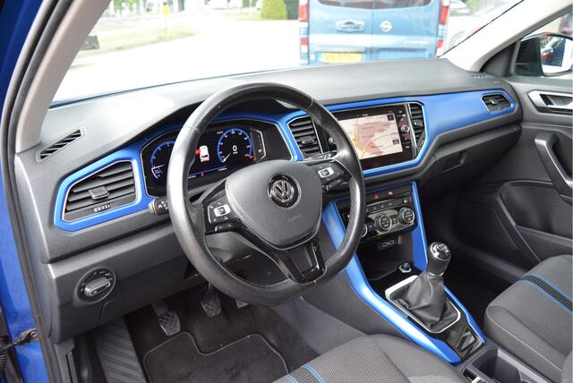 Volkswagen T-Roc 1.0 115PK TSI Style Plus | Digi Dash | Adaptive | LED | Orig. NL | 18 INCH |