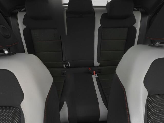 Volkswagen T-Roc 2.0 TSI 4Motion Sport | PANO | TREKHAAK | ADAPTIVE
