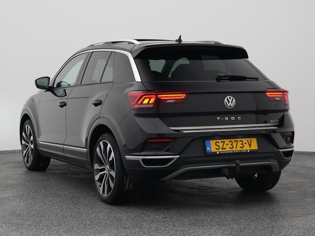 Volkswagen T-Roc 2.0 TSI 4Motion Sport | PANO | TREKHAAK | ADAPTIVE