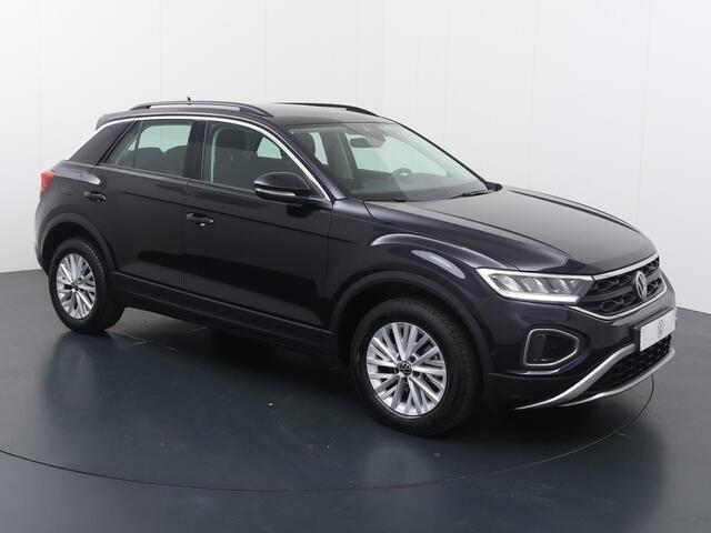 Volkswagen T-Roc 1.5 TSI Life | 150 PK | Automaat | Adaptive cruise control | Navigatiesysteem | Dodehoek detectie |
