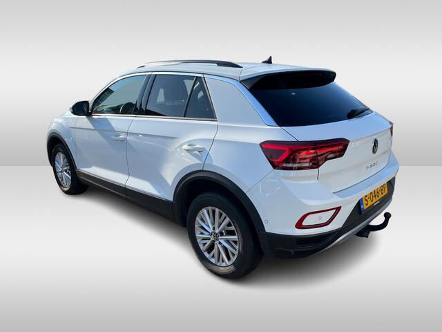 Volkswagen T-Roc 1.0 TSI Life Trekhaak / App-connect / Parkeersensoren / 16"LM velgen / Virtual Cockpit HAL