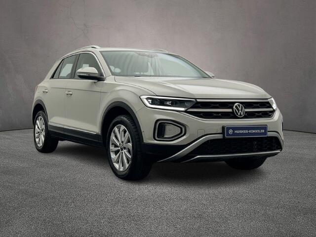 Volkswagen T-Roc Style 1.5 TSI 150pk DSG Automaat Trekhaak, Adaptive cruise control, Stoelverwarming, Achteruitrijcamera, Parkeersensoren, LED koplampen, Elektrische achterklep