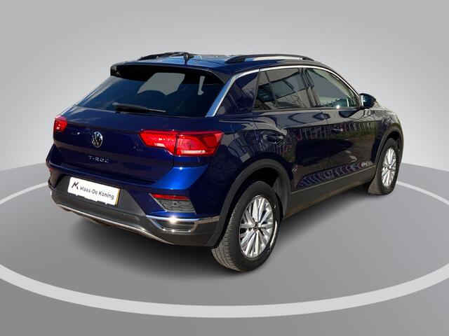 Volkswagen T-Roc 1.0 TSI 115pk Style · Trekhaak · Apple/Android Car Play · Navigatie · Camera + Parkeersensoren