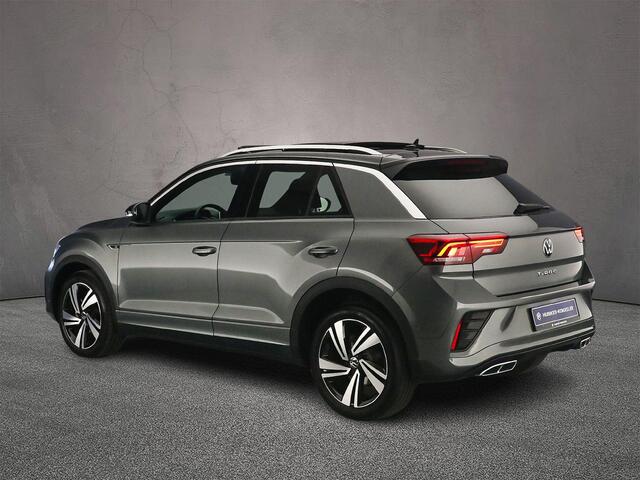 Volkswagen T-Roc R-Line 1.5 TSI 150pk DSG Automaat Panoramadak, Adaptive cruise control, Achteruitrijcamera, Airco, DAB, Radio, App connect, Parkeersensoren