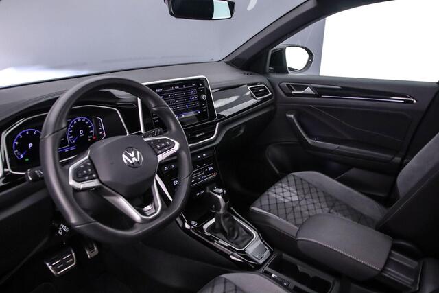 Volkswagen T-Roc R-Line 1.5 TSI 150pk DSG Automaat Panoramadak, Adaptive cruise control, Achteruitrijcamera, Airco, DAB, Radio, App connect, Parkeersensoren