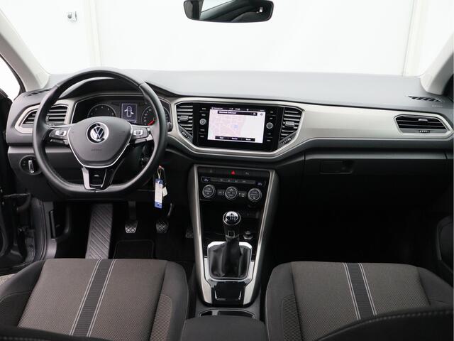 Volkswagen T-Roc 1.0 TSI Style/ lage km/ trekhaak!